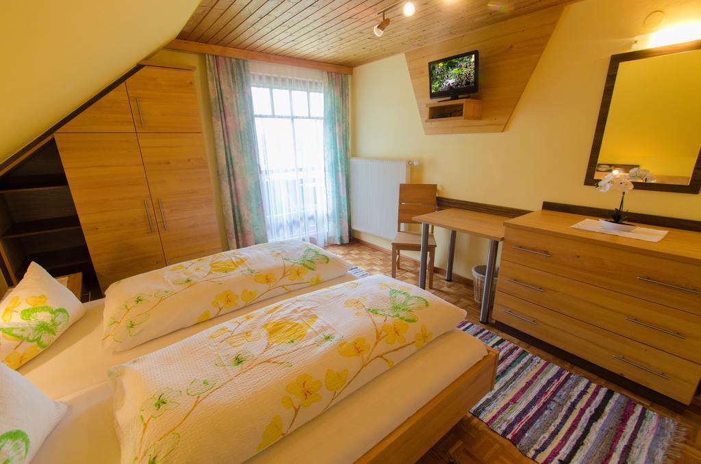 Ferienwohnung Bliem Санкт-Міхель-ім-Лунгау Номер фото